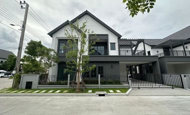 For sale and for rent 4 bedrooms house in Bang Phli, Samut Prakan
