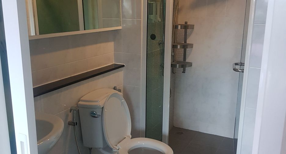 À vendre et à louer 1 chambre condo à Huai Khwang, Bangkok