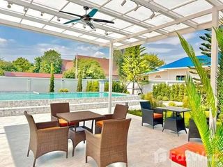 Villa zum Kauf mit 4 Zimmer in Bang Lamung, Chonburi