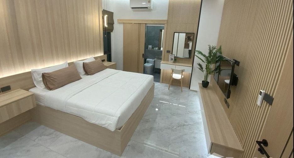 For sale and for rent 3 bedrooms villa in Bang Lamung, Chonburi