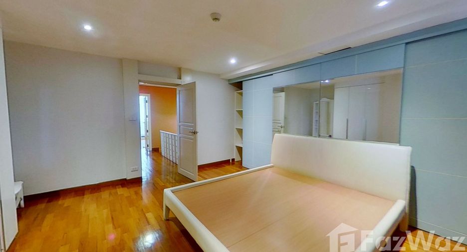 For sale 2 ベッドルーム condo in Watthana, Bangkok