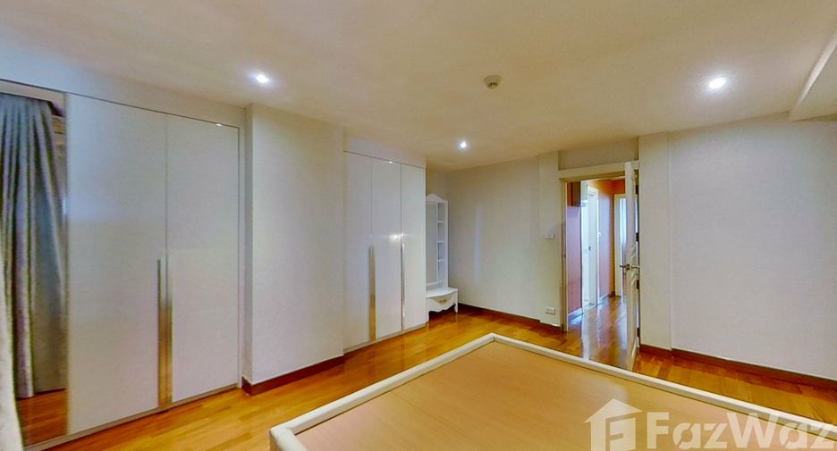 For sale 2 ベッドルーム condo in Watthana, Bangkok