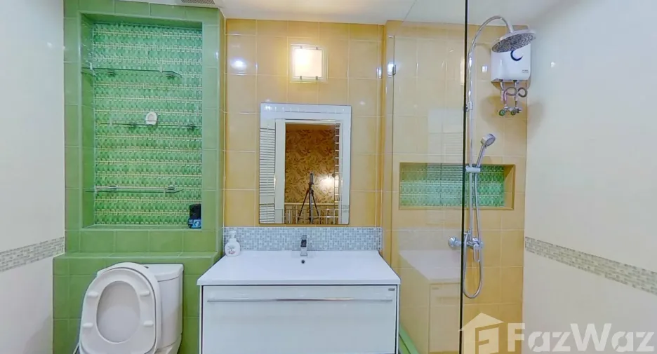 For sale 2 ベッドルーム condo in Watthana, Bangkok