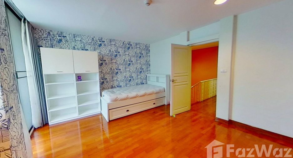 For sale 2 ベッドルーム condo in Watthana, Bangkok