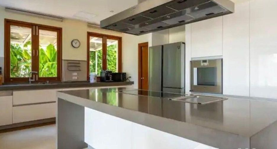 Villa zum Kauf mit 5 Zimmer in Thalang, Phuket