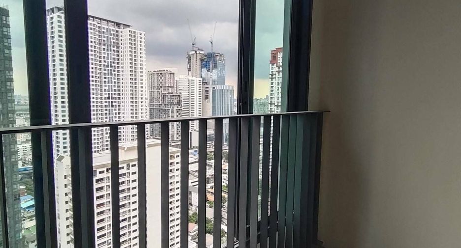 Продажа 1 кровать кондо в Патхум Щан, Бангкок