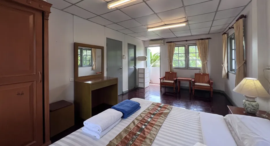 For rent 3 bedrooms villa in Mueang Phuket, Phuket