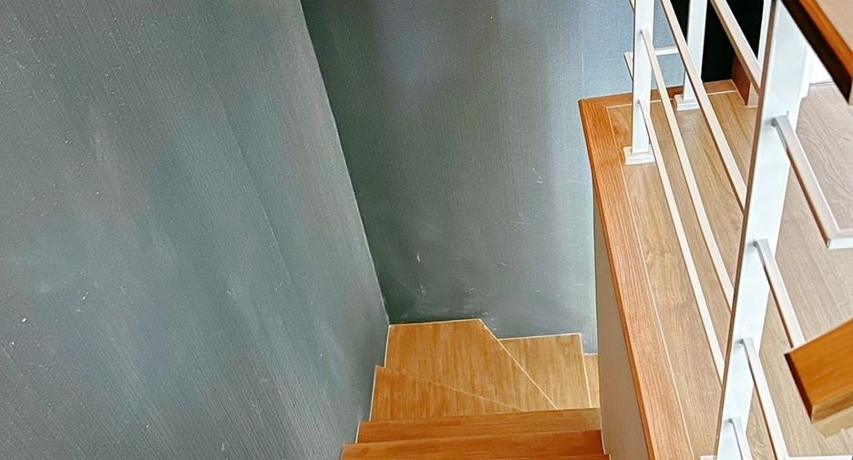 Продажа и аренда 2 спальни таунхаус в Лат Крабанг, Бангкок