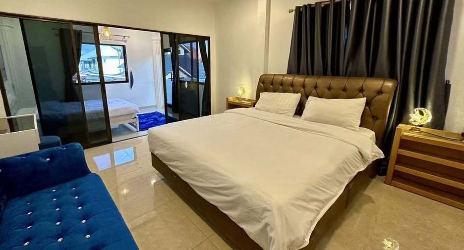 For rent 5 bedrooms house in Bang Lamung, Chonburi