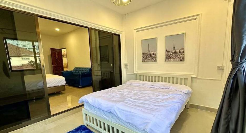 For rent 5 bedrooms house in Bang Lamung, Chonburi