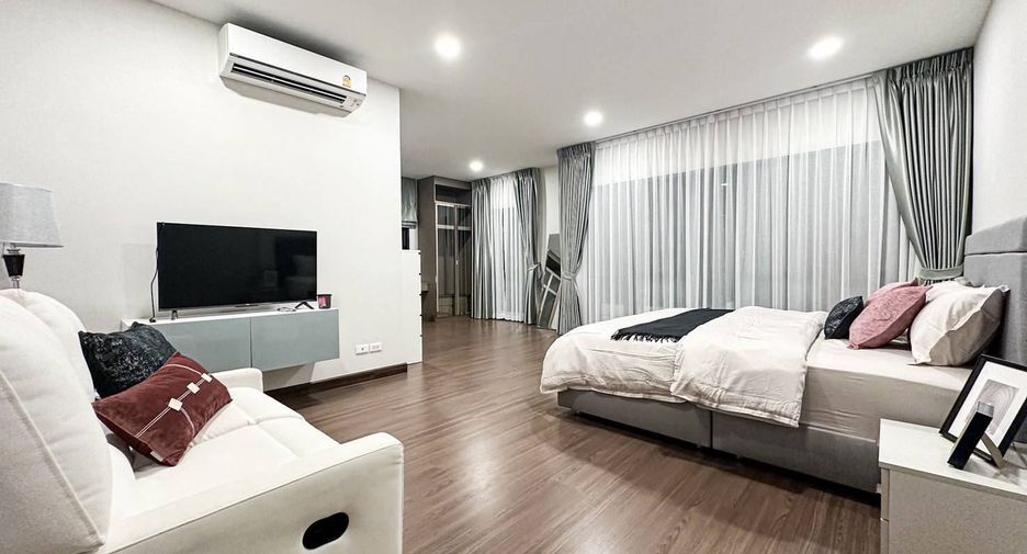 For sale and for rent 4 bedrooms house in Bang Phli, Samut Prakan