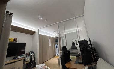 出售 1 卧室 公寓 在 Bang Rak, 曼谷