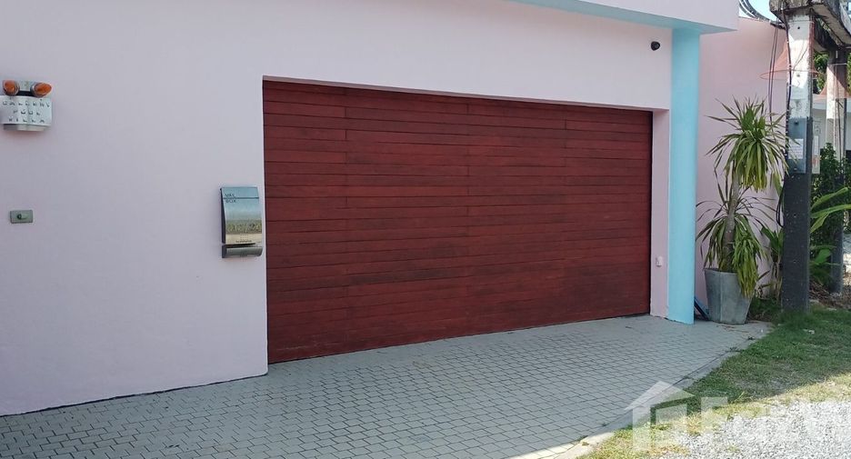 Villa en alquiler de 4 habitaciones en Thalang, Phuket