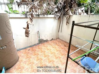 For sale 2 ベッドルーム townhouse in Mueang Udon Thani, Udon Thani