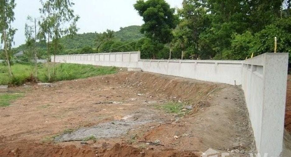出售 土地 在 Sattahip, 芭提雅