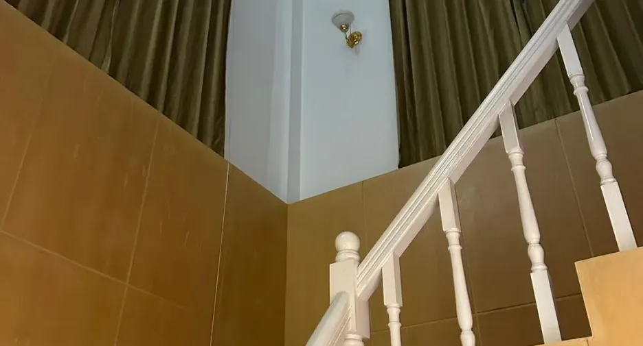 Casa en venta de 4 habitaciones en Phutthamonthon, Nakhon Pathom