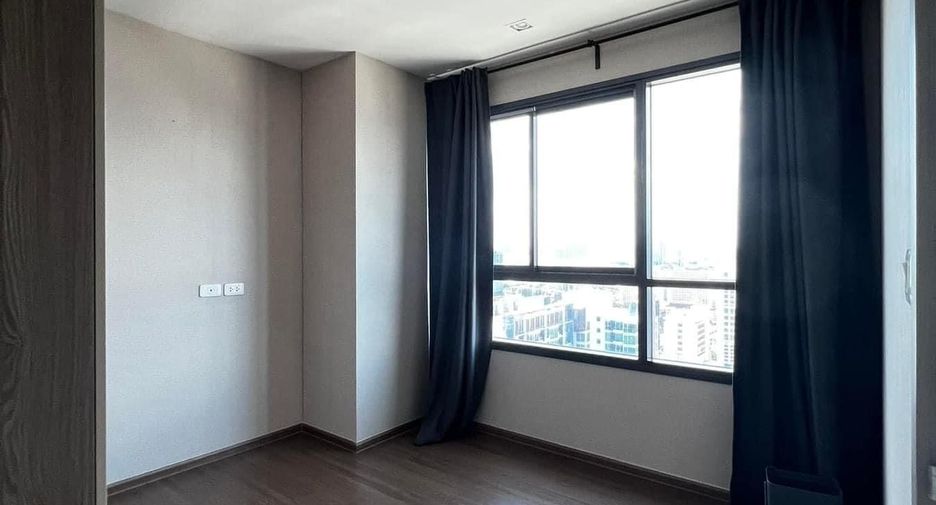 For sale 2 bedrooms condo in Phaya Thai, Bangkok