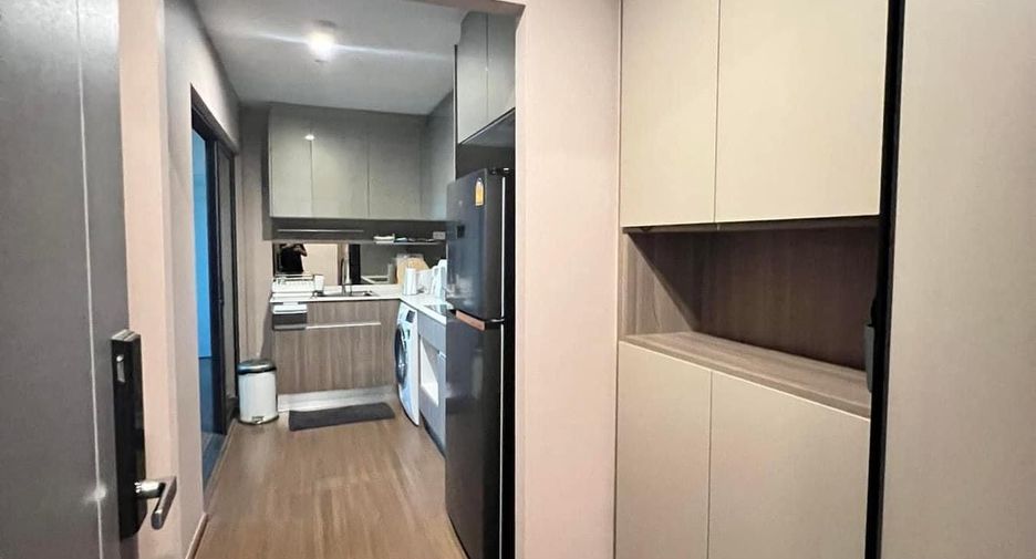 For sale 2 bedrooms condo in Phaya Thai, Bangkok