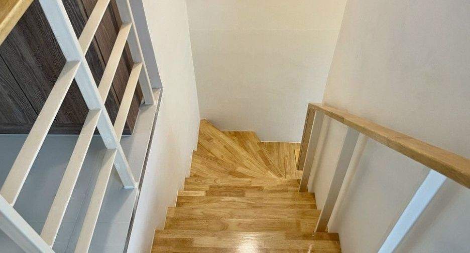 For sale 3 bedrooms condo in Sattahip, Chonburi