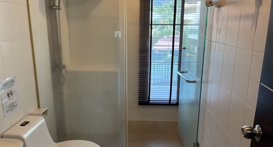 For rent 3 ベッドルーム townhouse in Kathu, Phuket