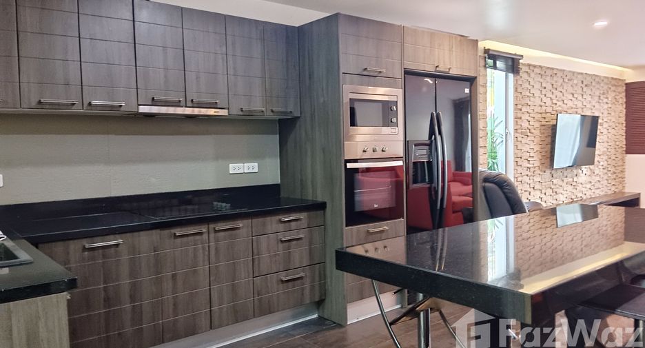 For rent 3 ベッドルーム townhouse in Kathu, Phuket