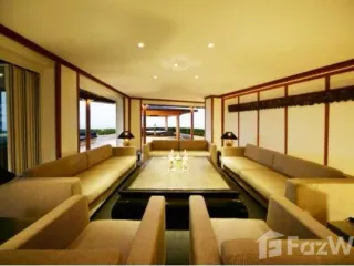 For rent 3 bedrooms condo in Na Jomtien, Pattaya