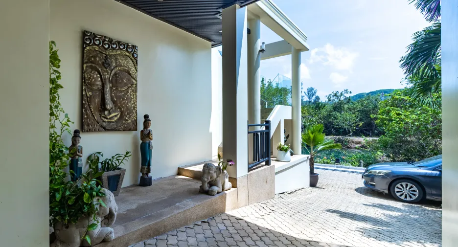 For sale and for rent 5 bedrooms villa in Thalang, Phuket