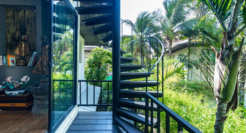 For sale and for rent 5 bedrooms villa in Thalang, Phuket