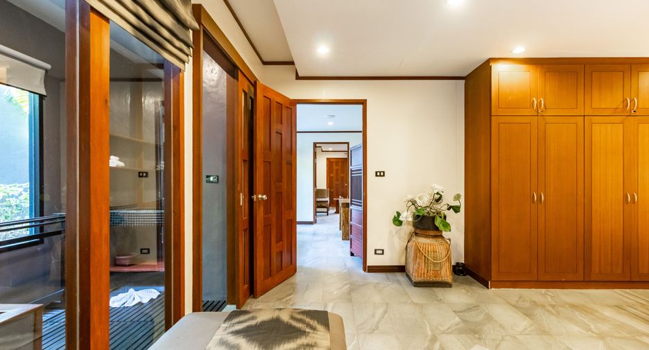 For sale and for rent 5 bedrooms villa in Thalang, Phuket