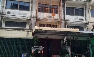 Casa adosada en venta de 2 habitaciones en Bang Bon, Bangkok
