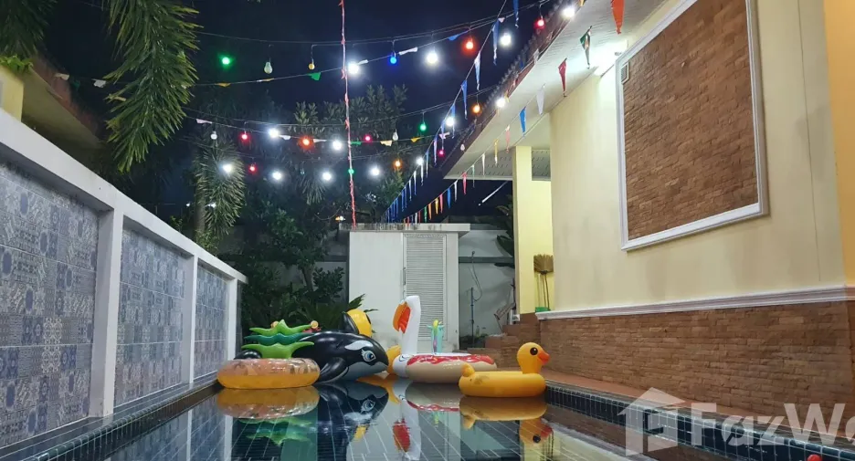 For sale and for rent 4 bedrooms villa in Huay Yai, Pattaya