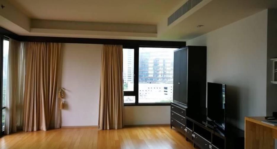 For sale and for rent 3 bedrooms condo in Pathum Wan, Bangkok