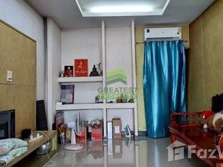 For sale 2 bedrooms townhouse in Ban Phaeo, Samut Sakhon