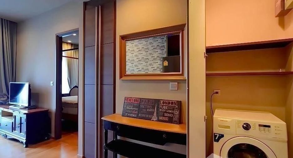 For sale 1 bed condo in Khlong Toei, Bangkok
