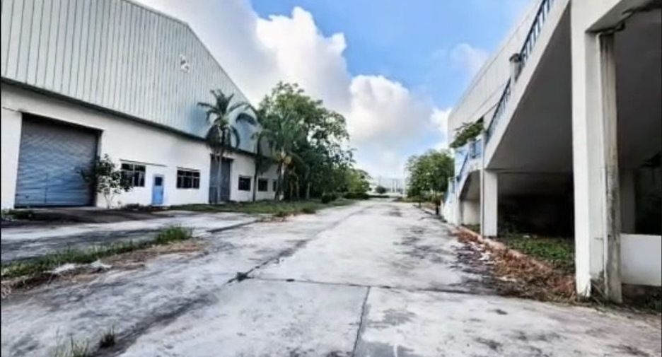 Продажа 1 кровать дом в Si Maha Phot, Прачинбури