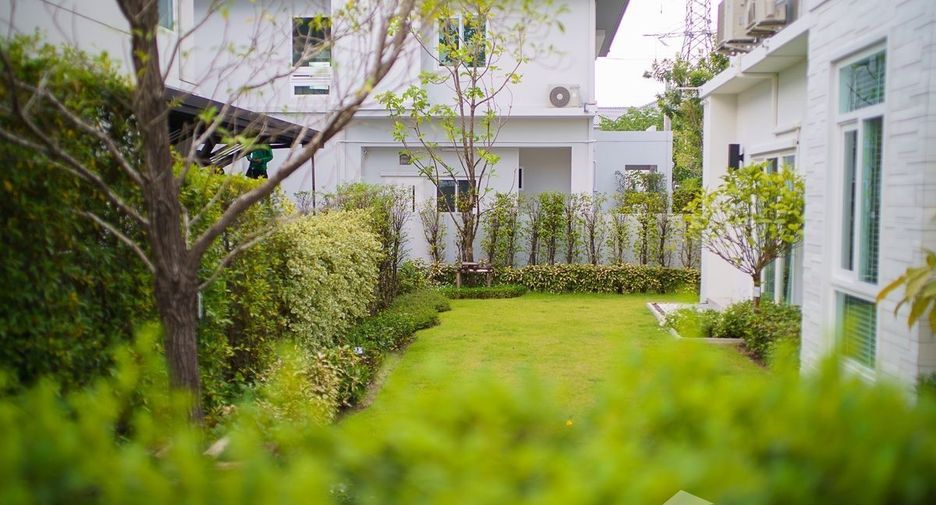 For sale and for rent 4 bedrooms house in Prawet, Bangkok