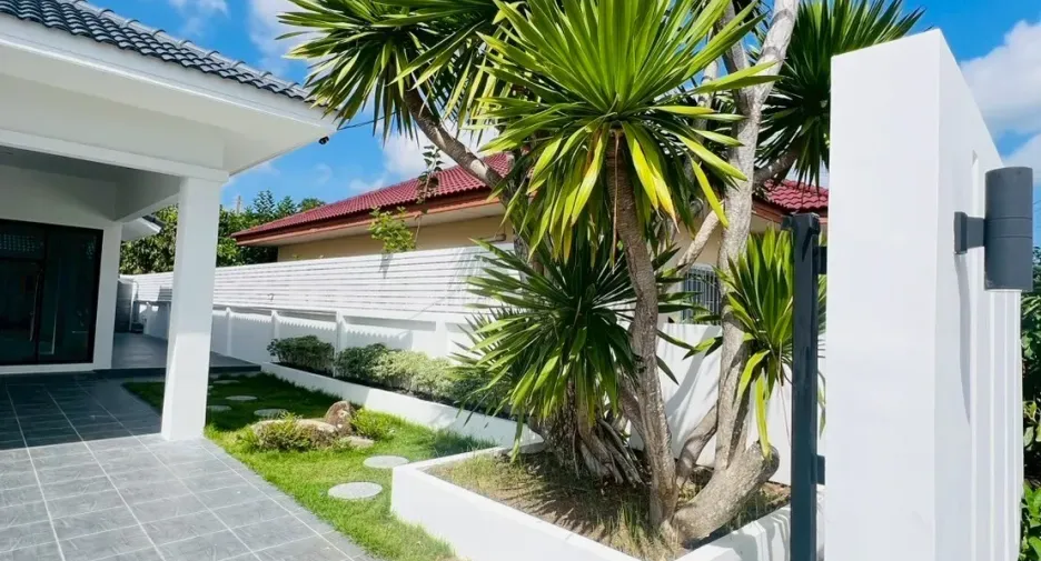 For sale 3 bedrooms house in Thalang, Phuket