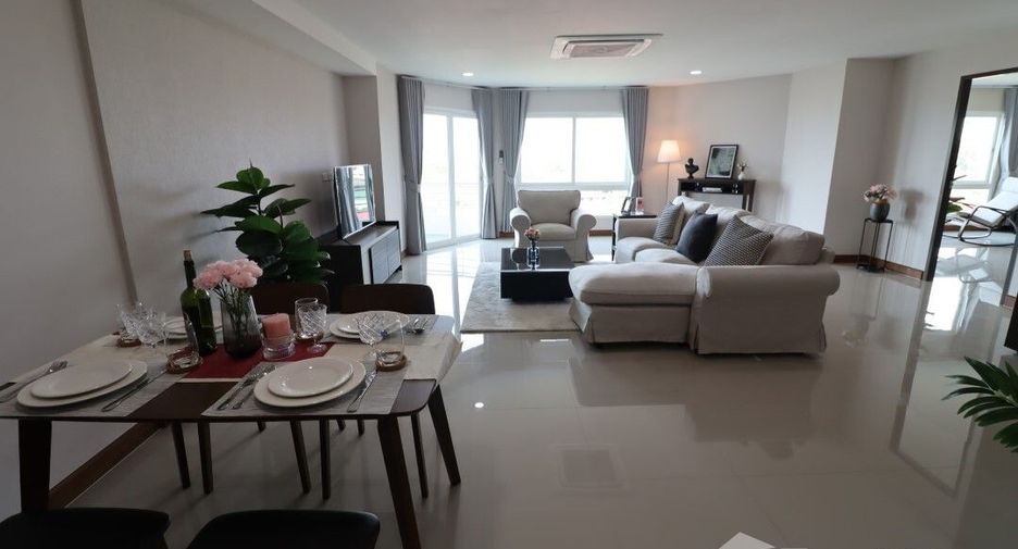 Condo en venta de 3 habitaciones en Sattahip, Chonburi