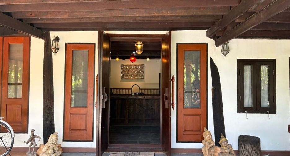 For rent 4 bedrooms villa in Thalang, Phuket