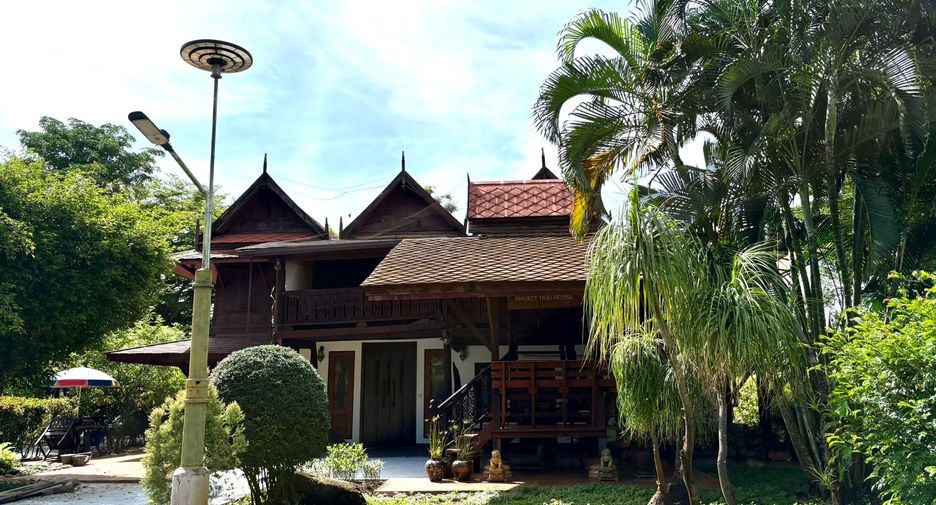 For rent 4 bedrooms villa in Thalang, Phuket