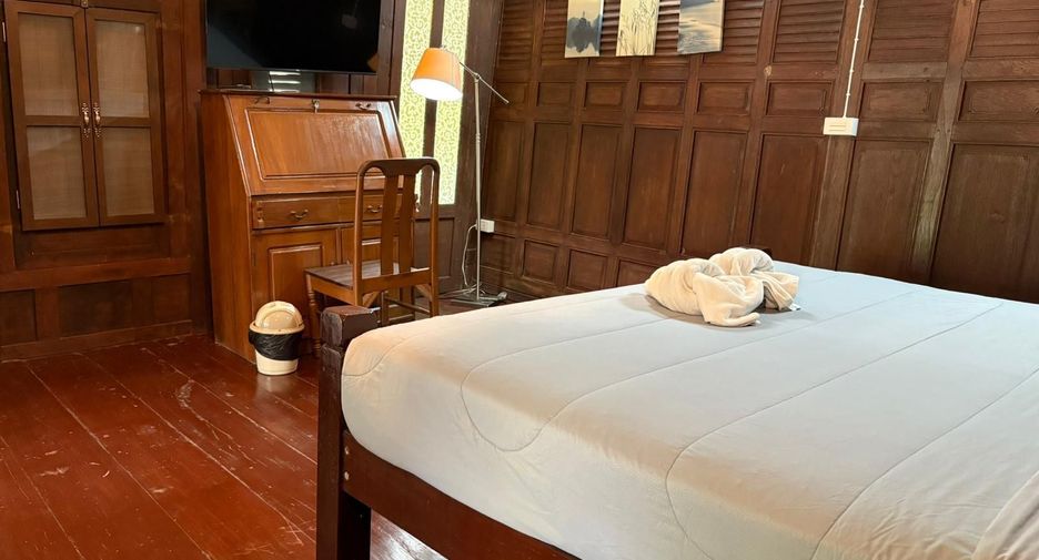 For rent 4 bedrooms villa in Thalang, Phuket