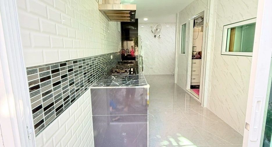 Haus zum Kauf mit 3 Zimmer in Bang Yai, Nonthaburi