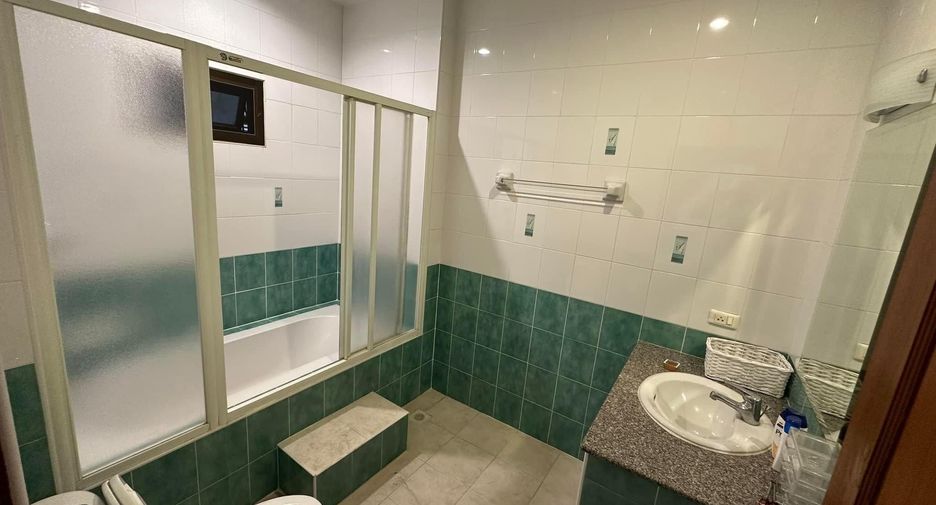 For rent 3 bedrooms house in Bang Lamung, Chonburi