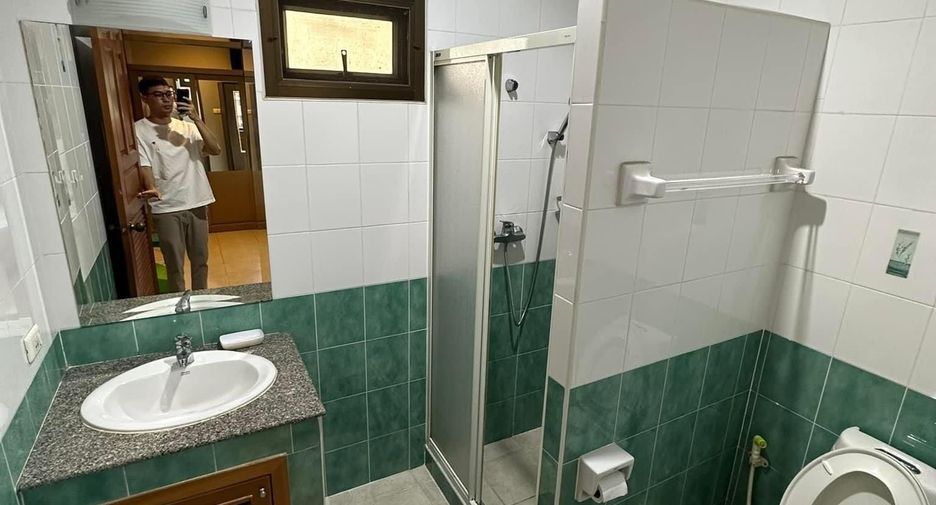 For rent 3 bedrooms house in Bang Lamung, Chonburi