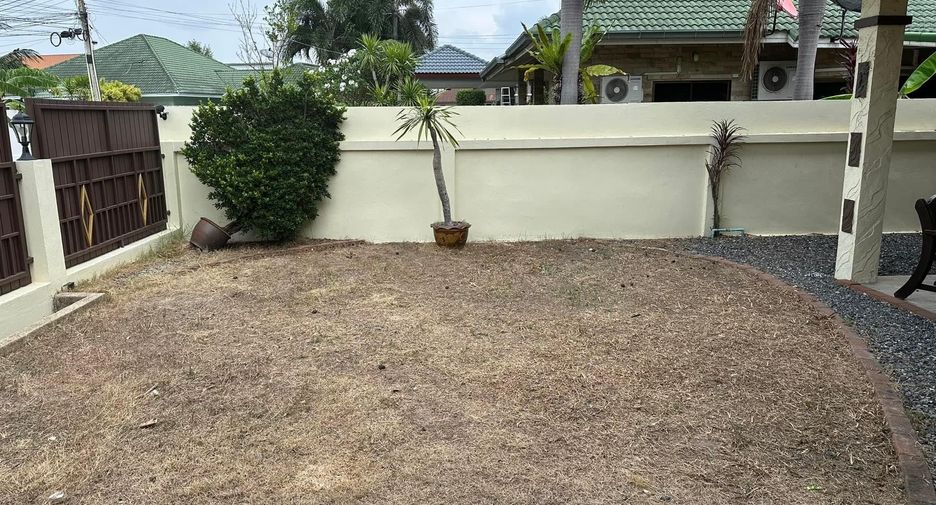 For rent 3 bedrooms house in Bang Lamung, Chonburi