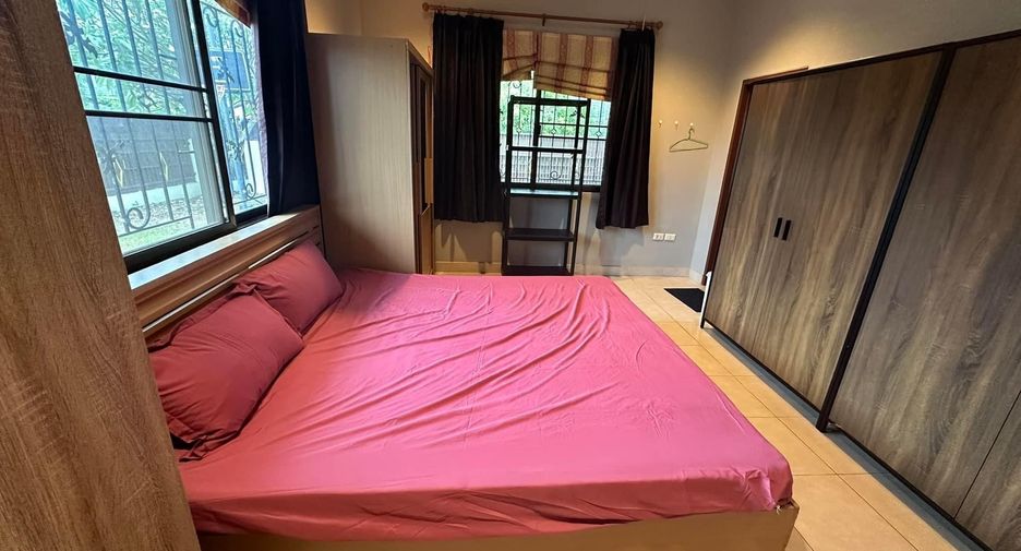 For rent 3 bedrooms house in Bang Lamung, Chonburi