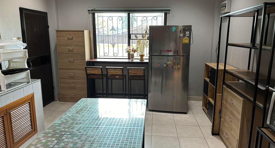 For rent 3 bedrooms house in Bang Lamung, Chonburi