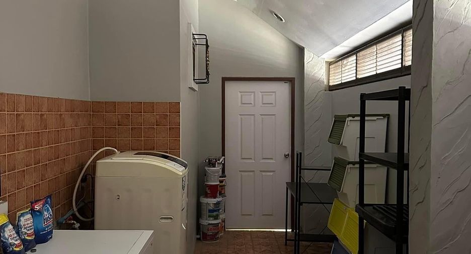 For rent 3 bedrooms house in Bang Lamung, Chonburi