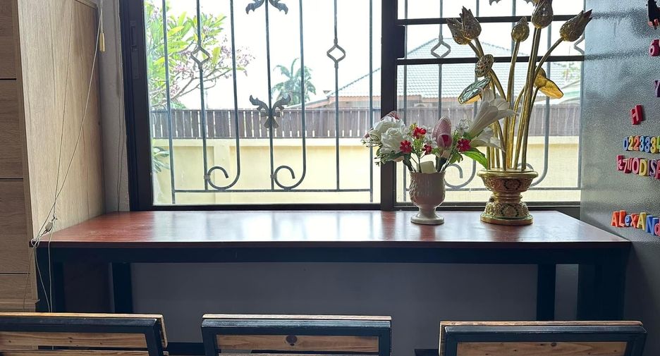 For rent 3 bedrooms house in Bang Lamung, Chonburi
