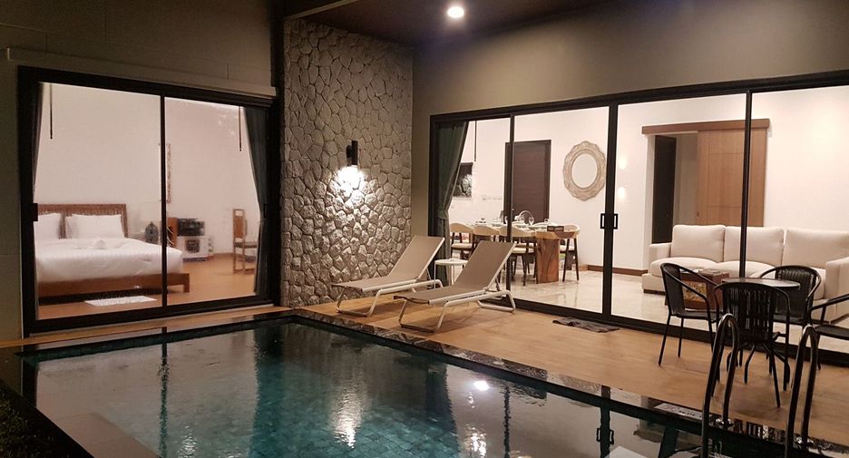 For rent 2 bedrooms villa in Mueang Phuket, Phuket